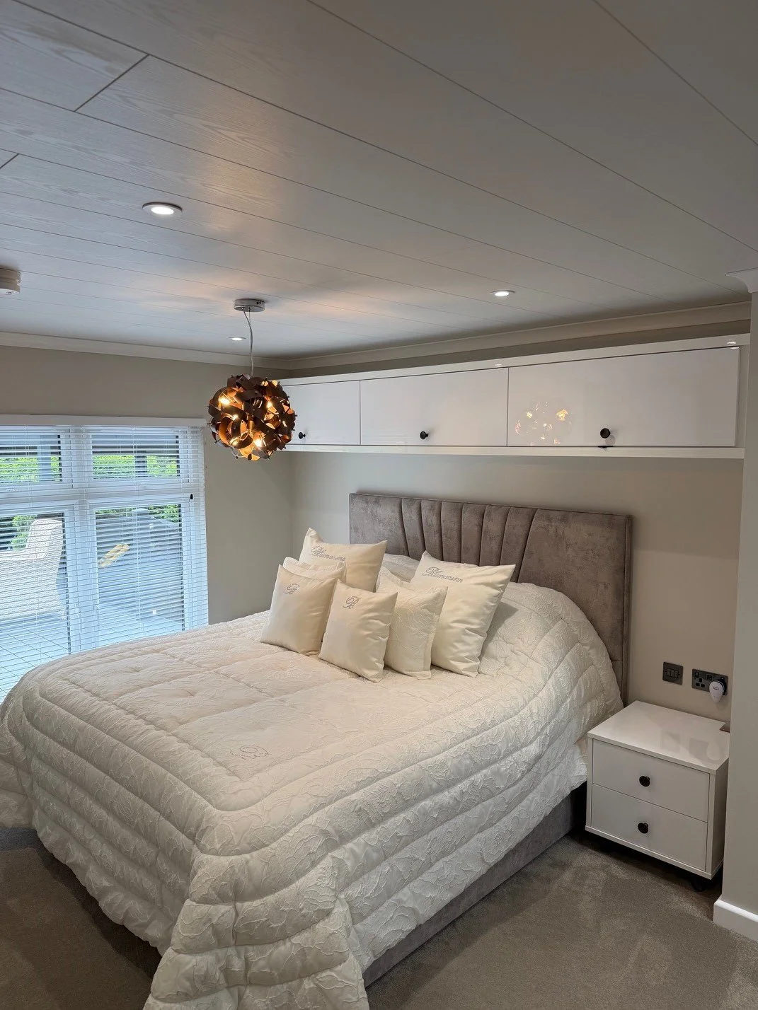 Bedroom 7.jpg