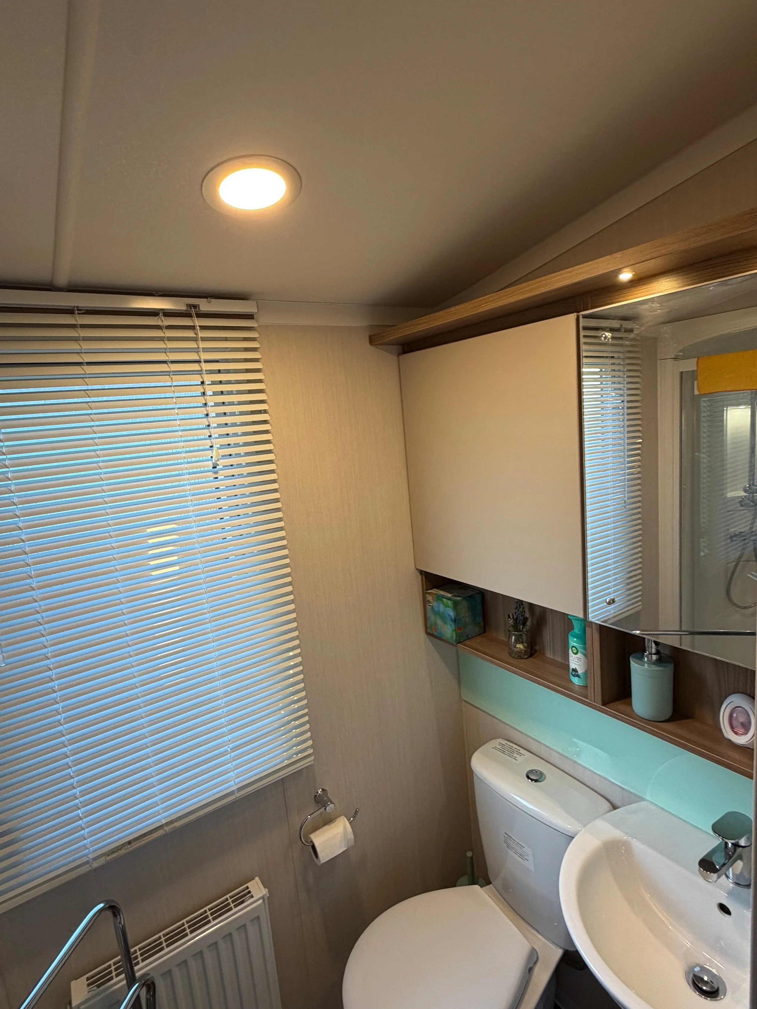 54 beechwood bathroom.jpg