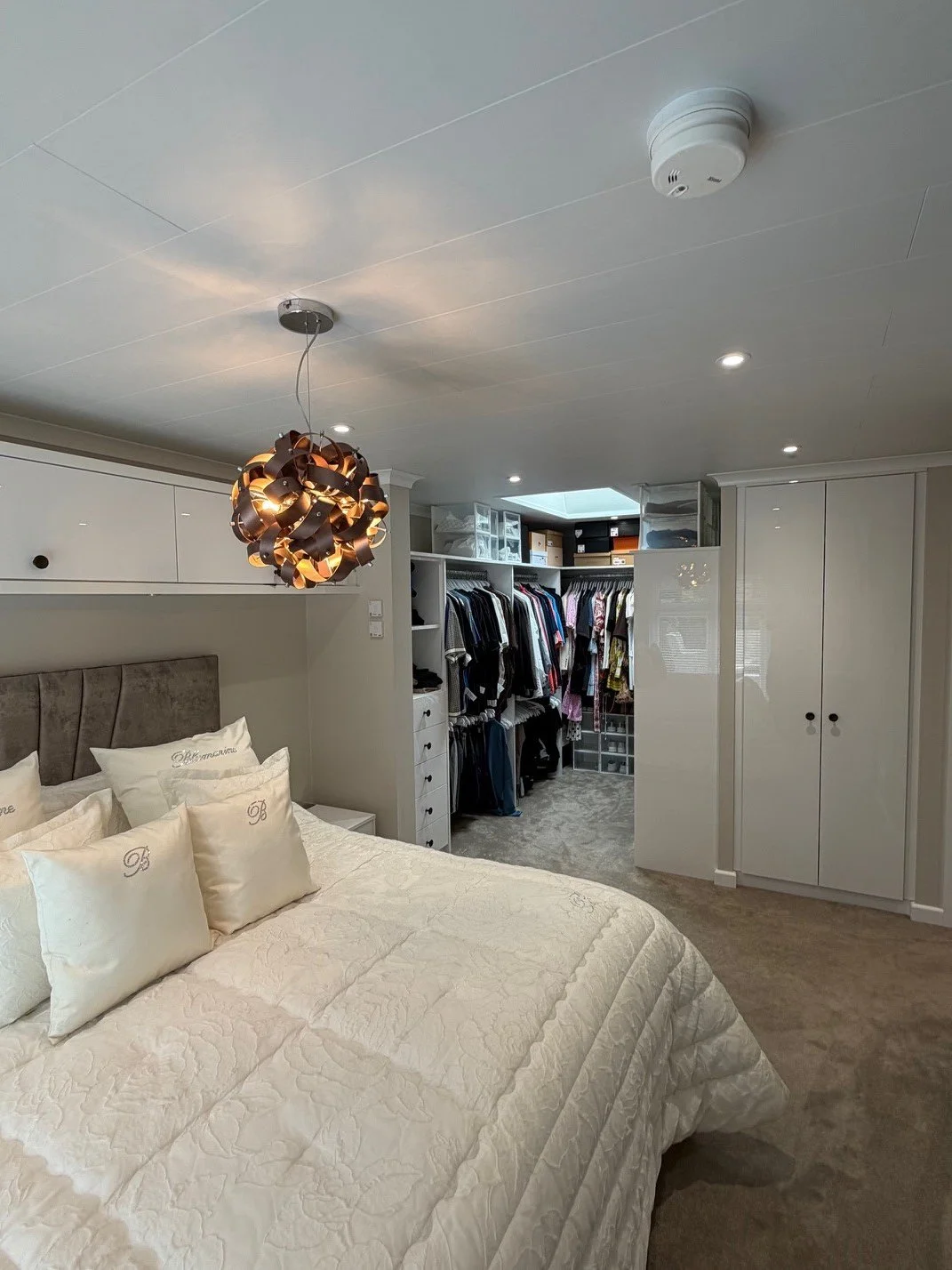 Wardrobe 2.jpg