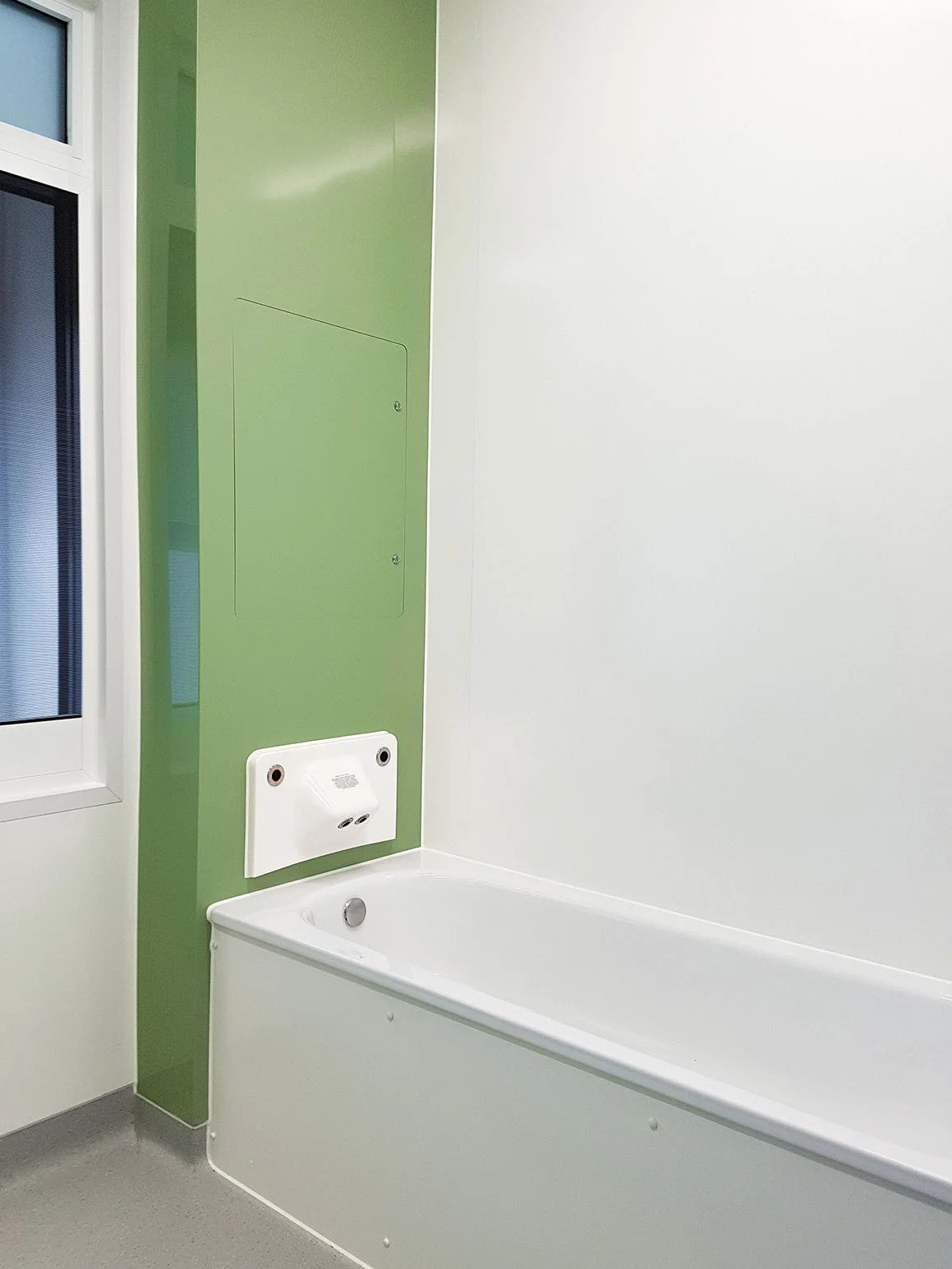 Antiligature integrated plumbing system for mental health Clinical