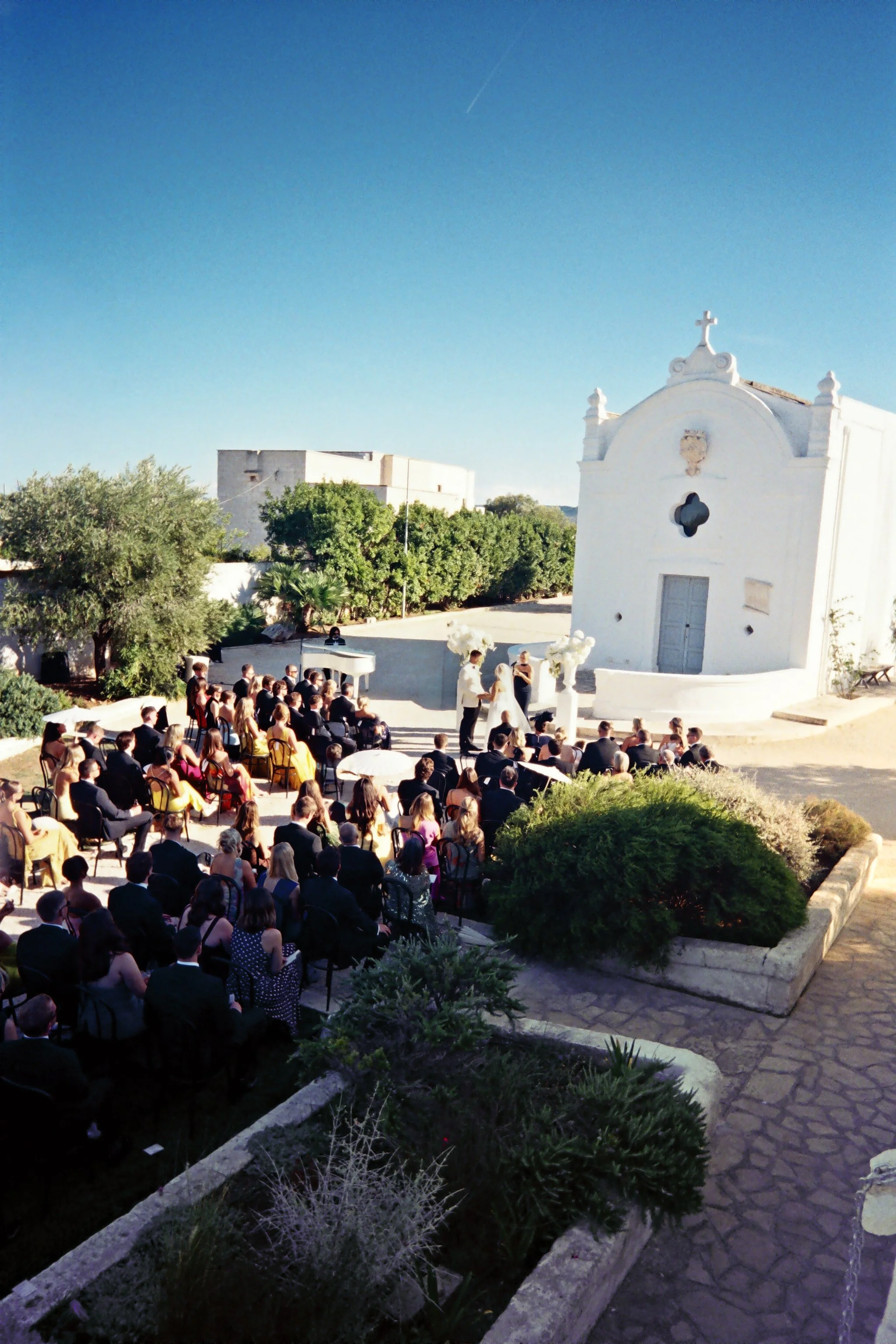 r001-006.jpg