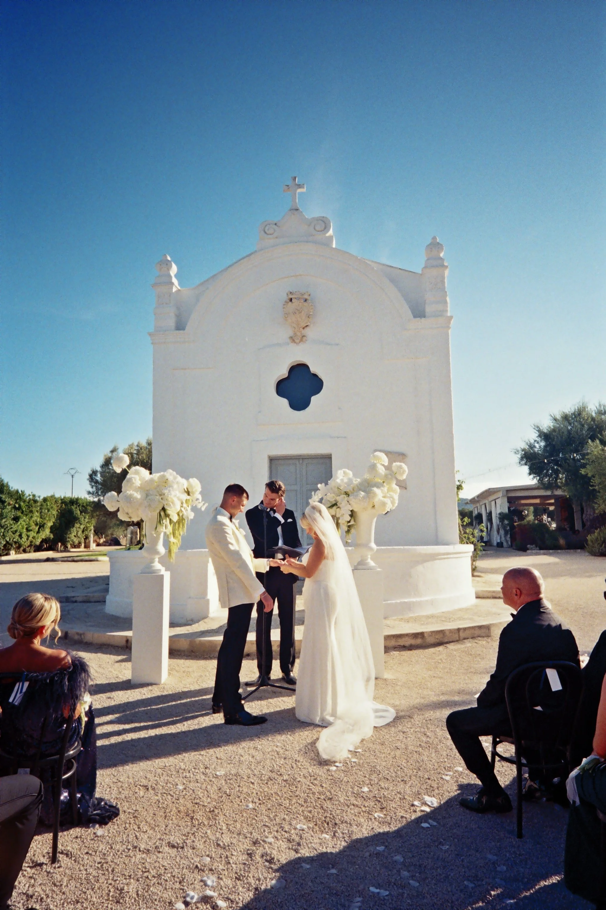 r001-009.jpg