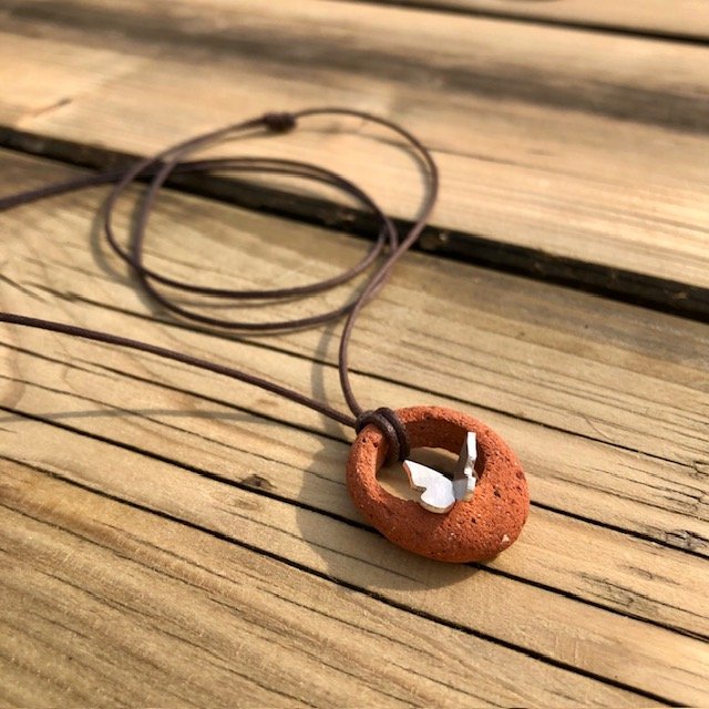 Pebble(101d).jpg