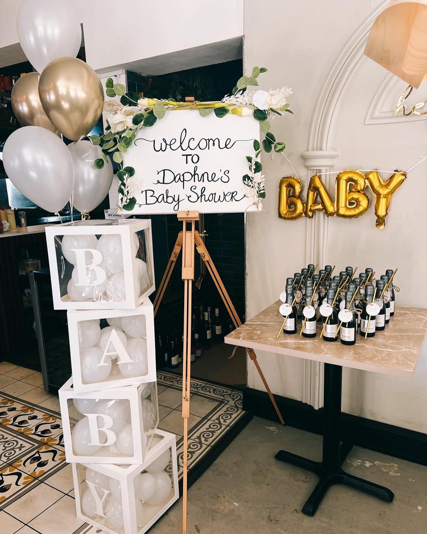 Baby shower at Poppy&rsquo;s 
🥹👼🏼🍼✨🧸