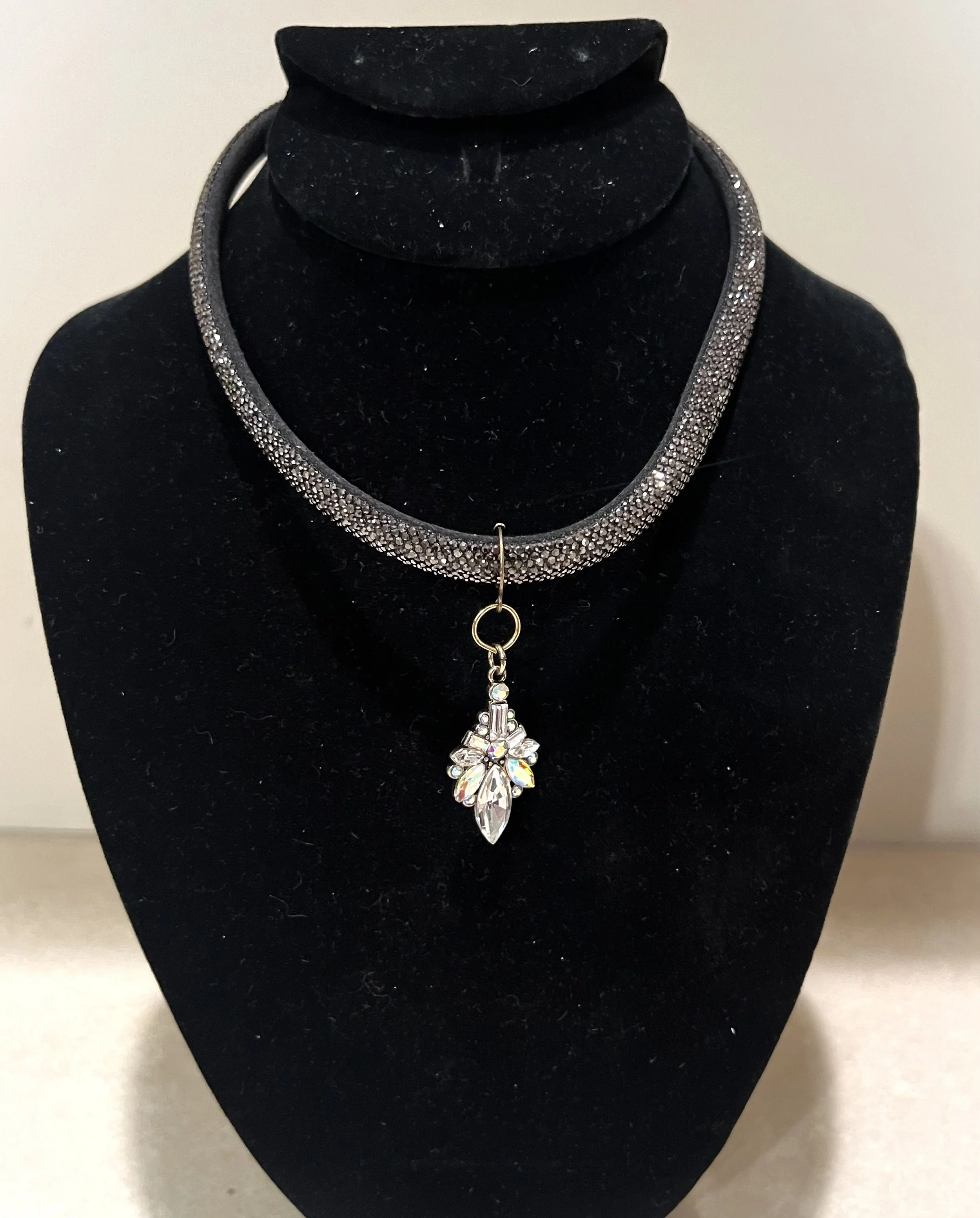 Star birght Choker.jpeg