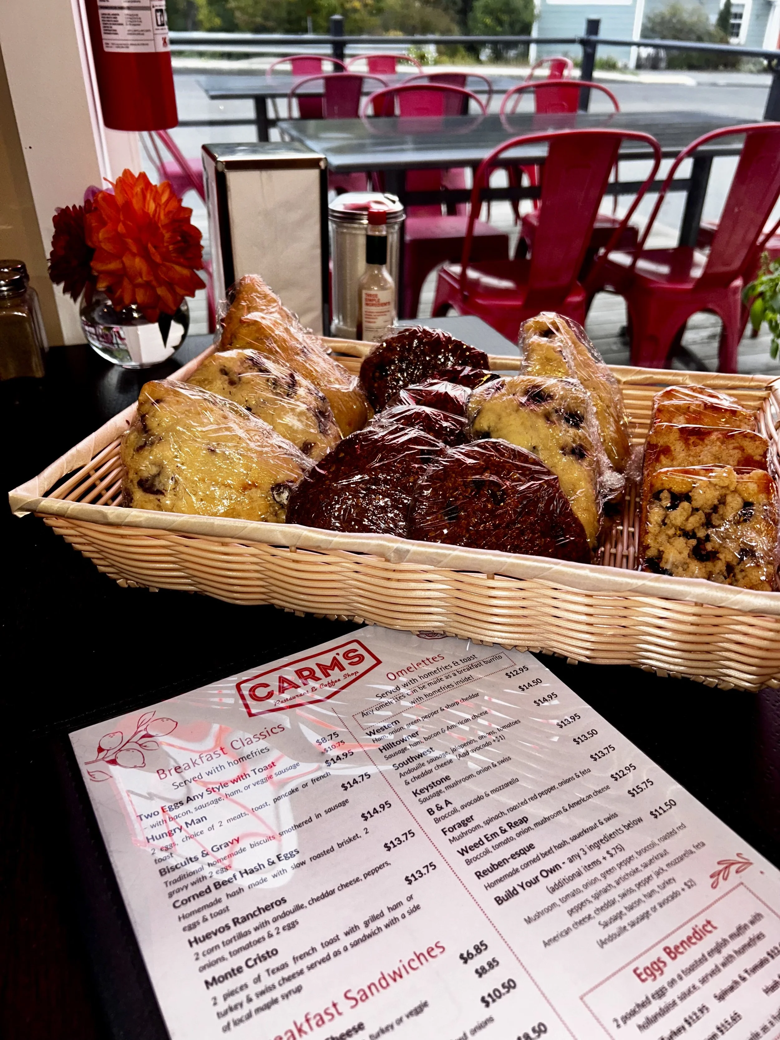 Carms is a hometown Restaurant that does breakfast the way you remember. The coffee is always hot and ready. Our fluffy breads and decadent baked goods are available for sale and larger events. Let us do the cooking this morning. 