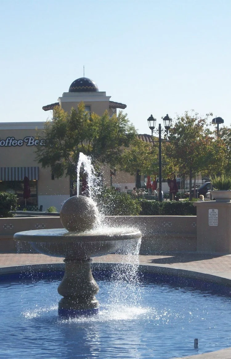 Montalvo Square_01.JPG