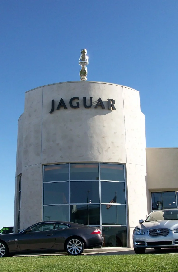 Land Rover_Jaguar_03.JPG