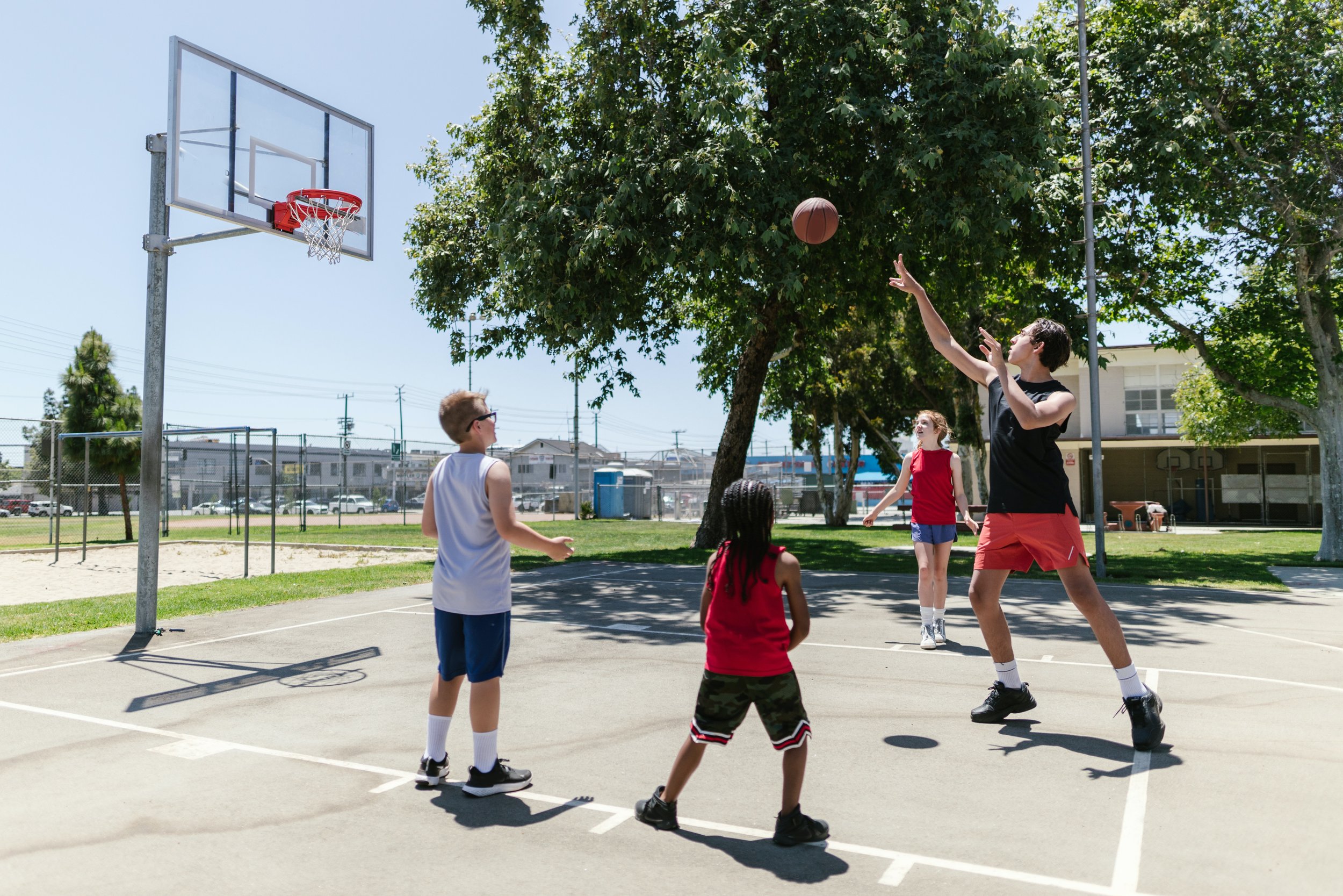 IS IT GOOD FOR YOUTH TO DO STRENGTH TRAINING?