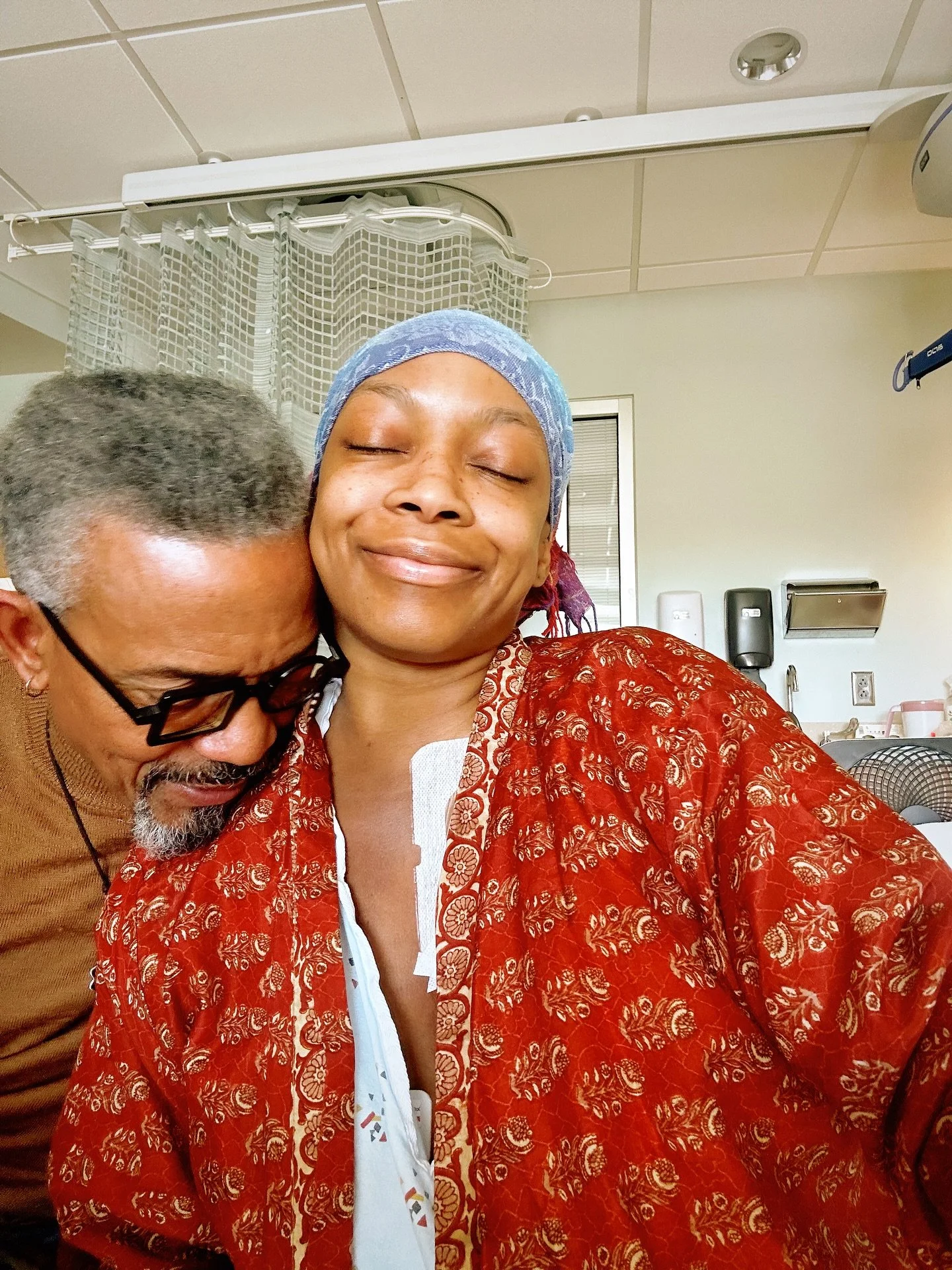 Y&rsquo;all&hellip; on November 11th, my life changed forever when I was unexpectedly diagnosed with Stage 4 Hodgkin&rsquo;s Lymphoma🥹

What started as a persistent cough quickly escalated into swollen lymph nodes, night sweats, and a 15-pound weigh