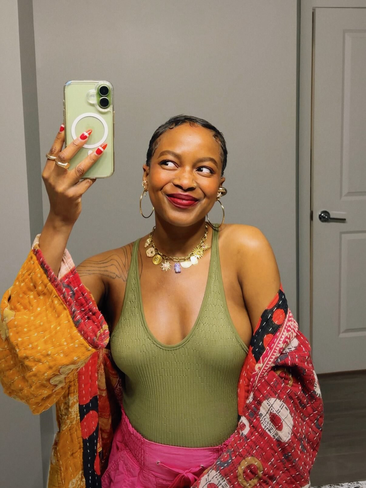 oh so this is what it feels like to be flourishing in your body 😭💐✨🔮