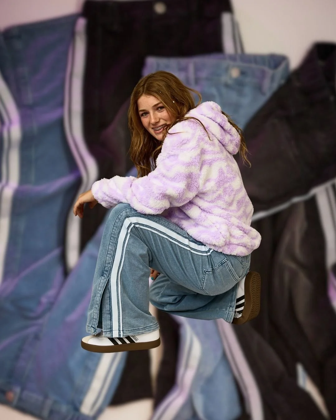 The vibe: cool girl
The outfit: effortless comfort
Shop now @kohls