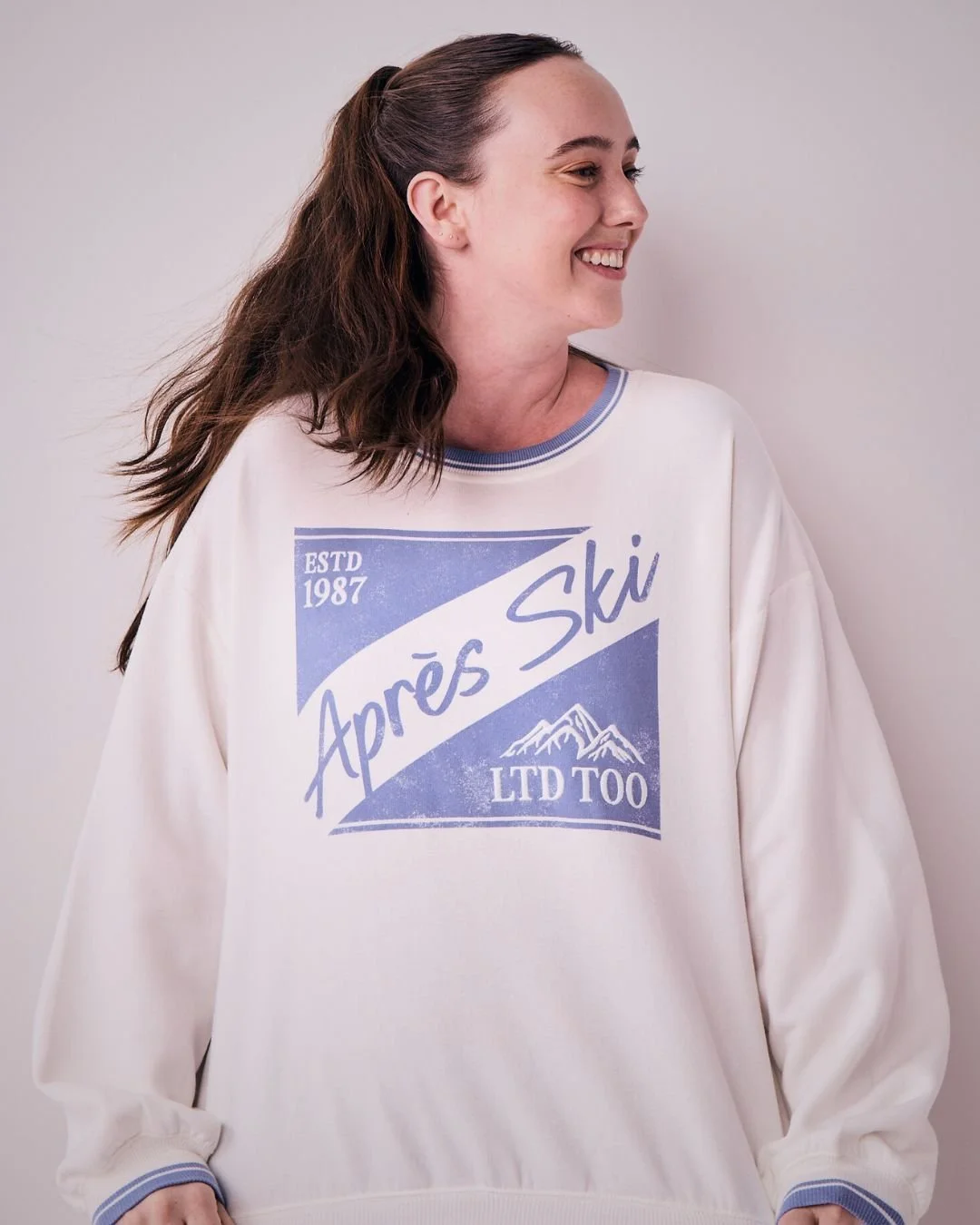 JUST DROPPED: The Apr&eacute;s Ski Crew for women ❄️
Only at Sam's Club