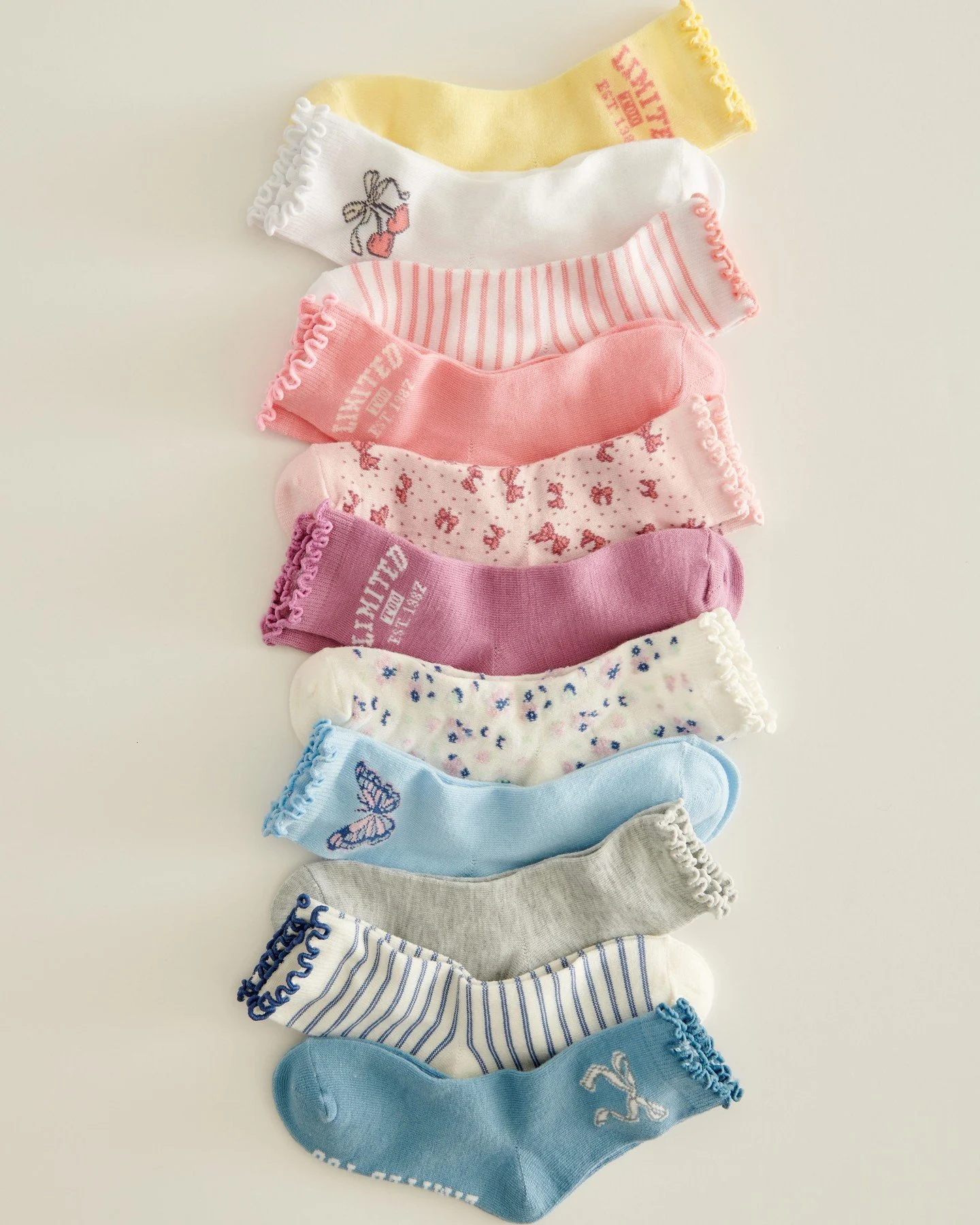 We're sock obsessed 😍 @samsclub #LTD2atSams