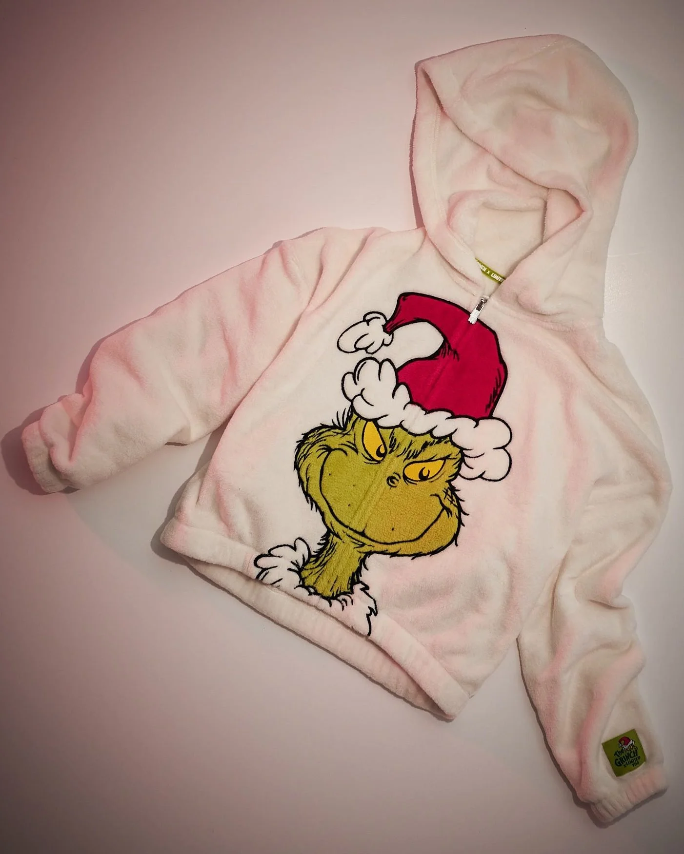 Product Spotlight (literally): The Grinch X Limited Too zip-up 🎁