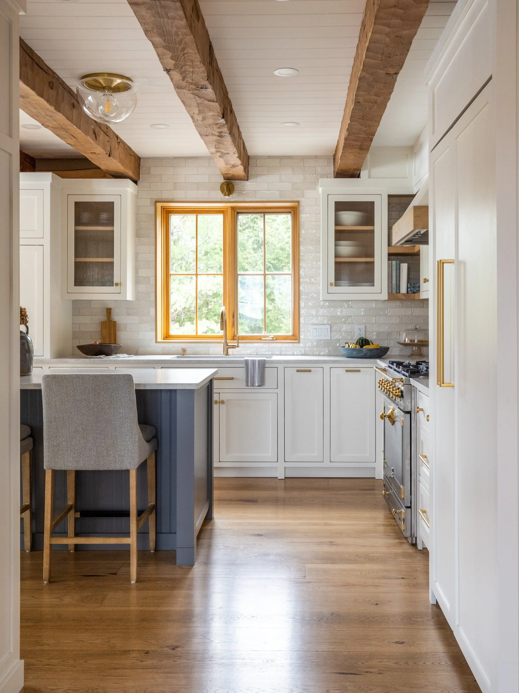 luxury interior designer collingwood muskoka barrie gta toronto custom home renovation design