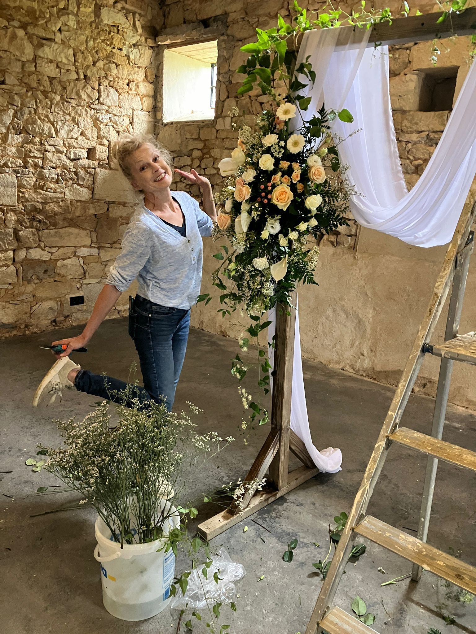 Comprehensive Tasks a Wedding Florist Undertakes to Work with a Couple for Their Wedding in France