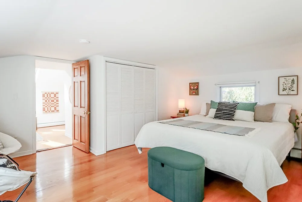 42 White Mills primary bedroom.jpg