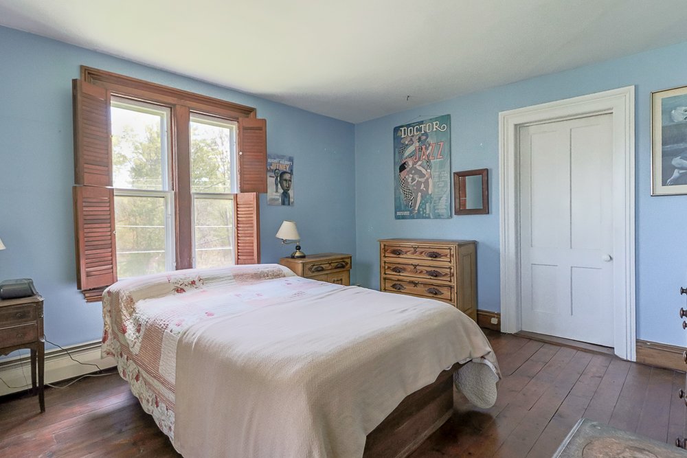 187 West blue bedroom 2.jpg