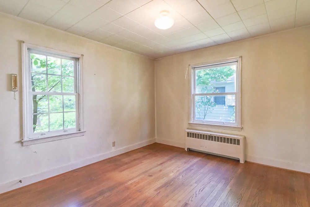 26 Houseman Primary bedroom