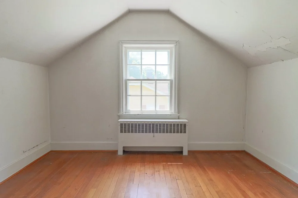26 Houseman bonus room