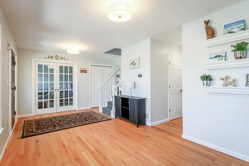 144 Blossom front room