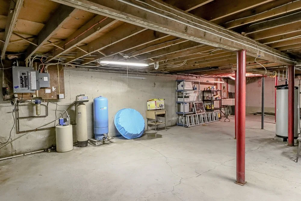 682 Route 203-basement.jpg
