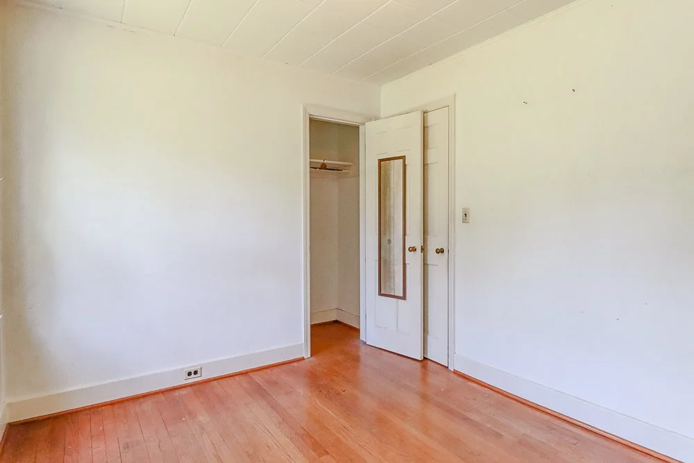 26 Houseman 2nd bedroom closet