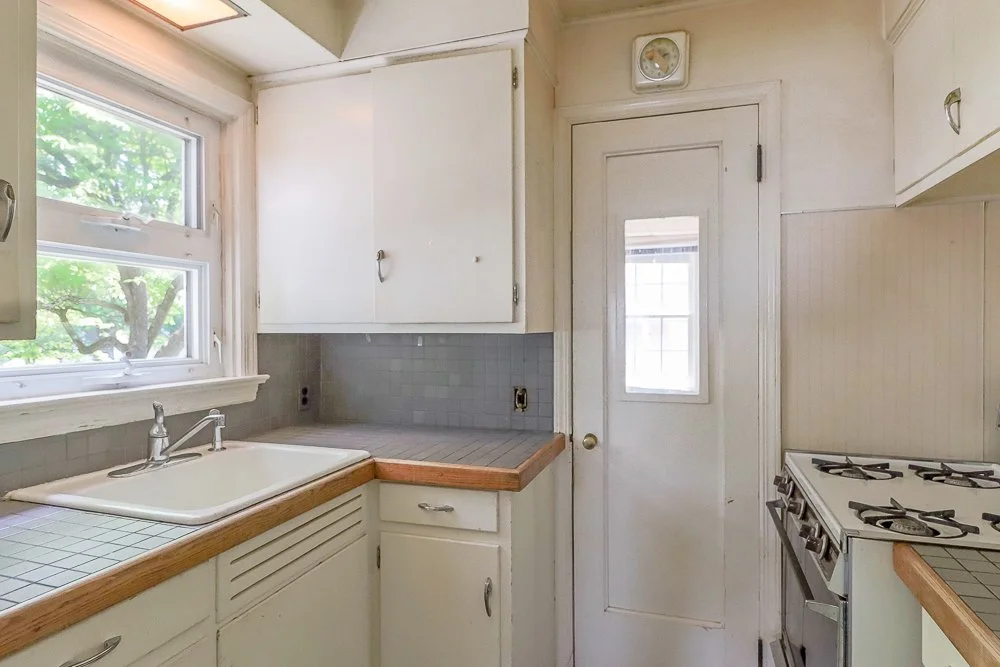26 Houseman kitchen