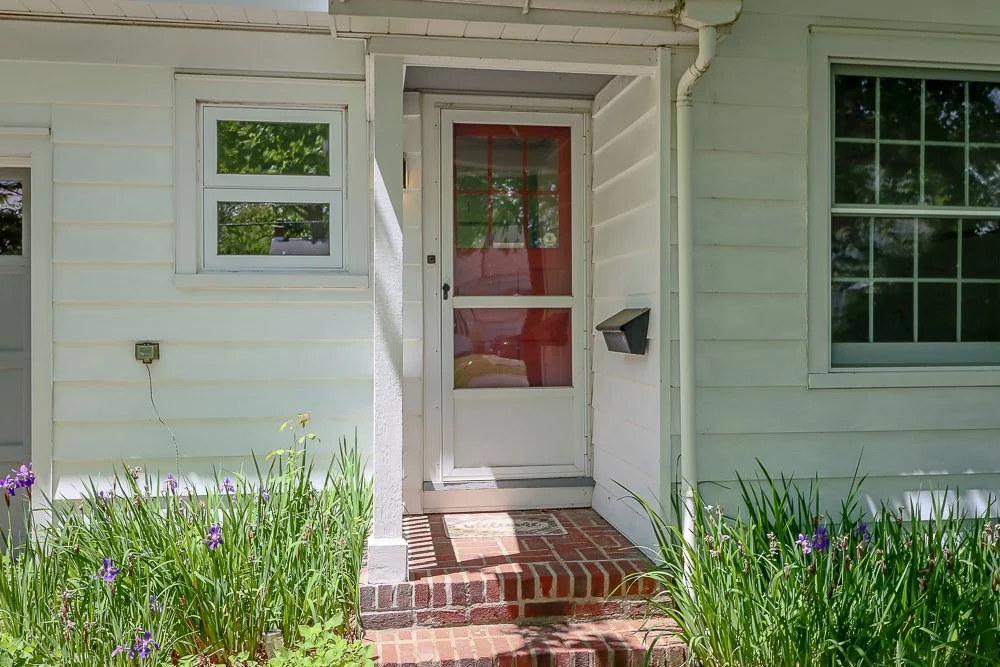 26 Houseman kitchen door