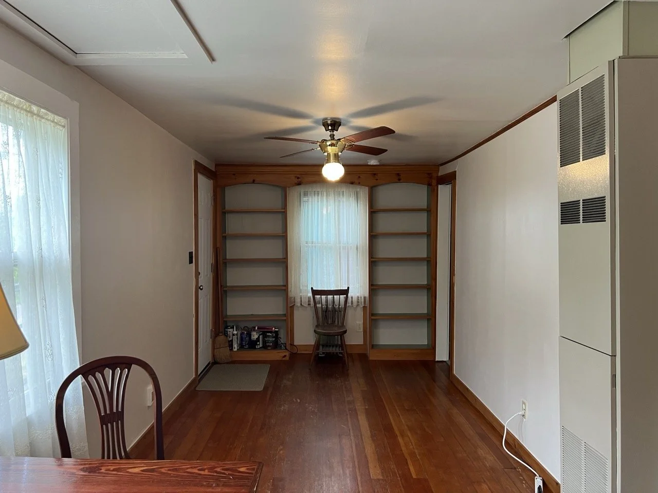 7 Pohndorf living room.jpeg