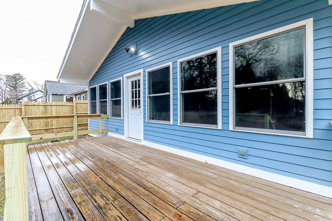 65 front deck.jpg