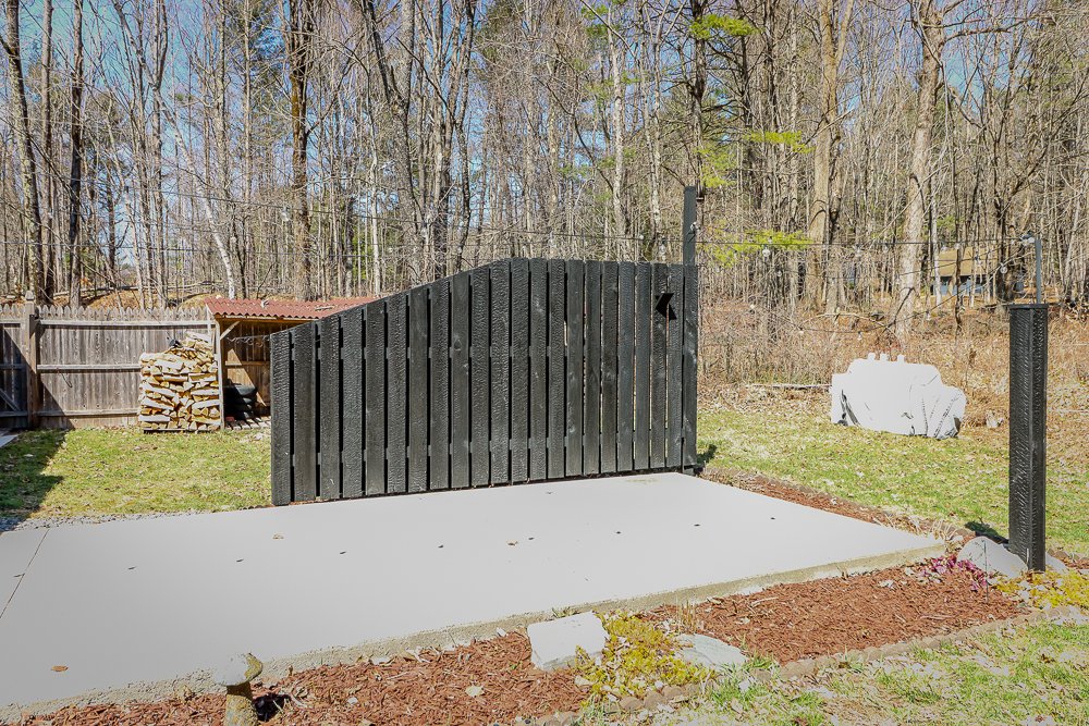 32 Harvey Mtn patio.jpg
