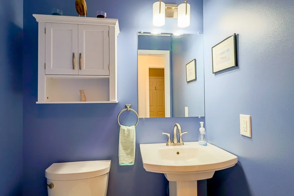 144 Blossom half bath