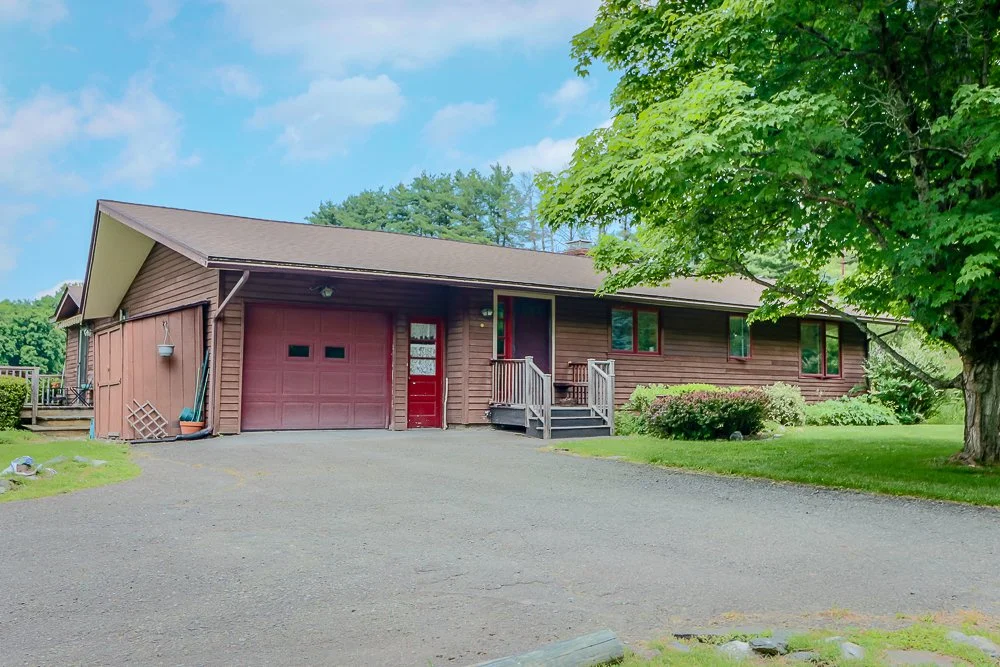 682 Route 203 front garage corner.jpg