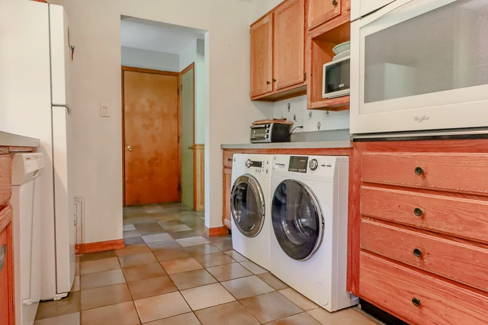 682 Route 203-laundry.jpg