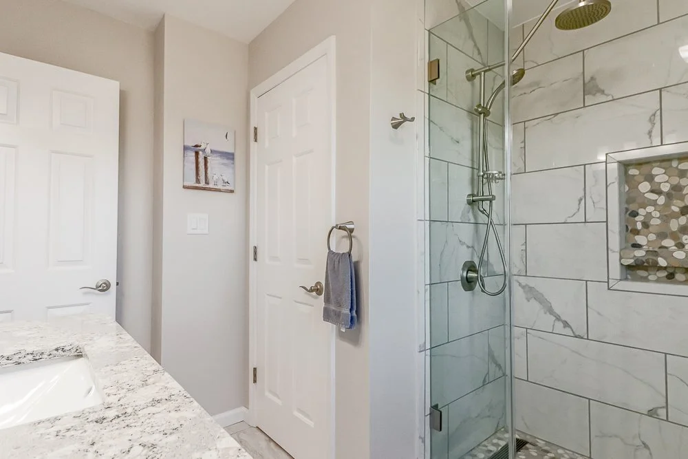 144 Blossom primary ensuite