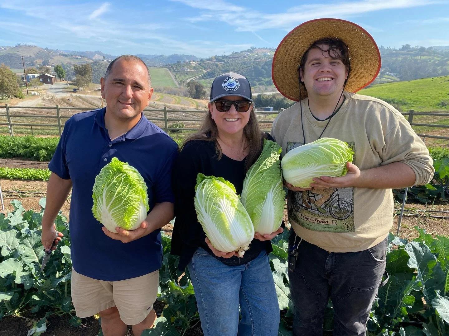 Meanwhile at @agrarianinstitute :

🥬Good harvests and even better friends.  Farmer Marcos and our two amazing lead volunteer coordinators Becky and Trevor @brosaler and @trevor_aka_clarence ! Thanks for always being there friends!!!! 

#sandiegononp