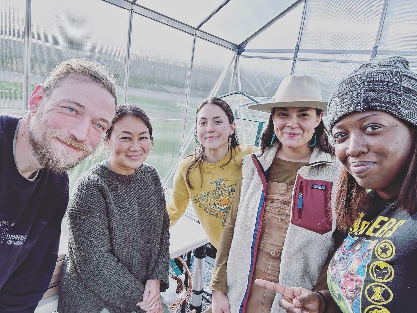 Teamwork is dream work! Feeling so grateful, @mandymartini @peightuhn @diamondalex002 &amp; Damien☀️#silverbrookmanor #regenerativefarming #startupadventures #farmdiary #hudsonvalley