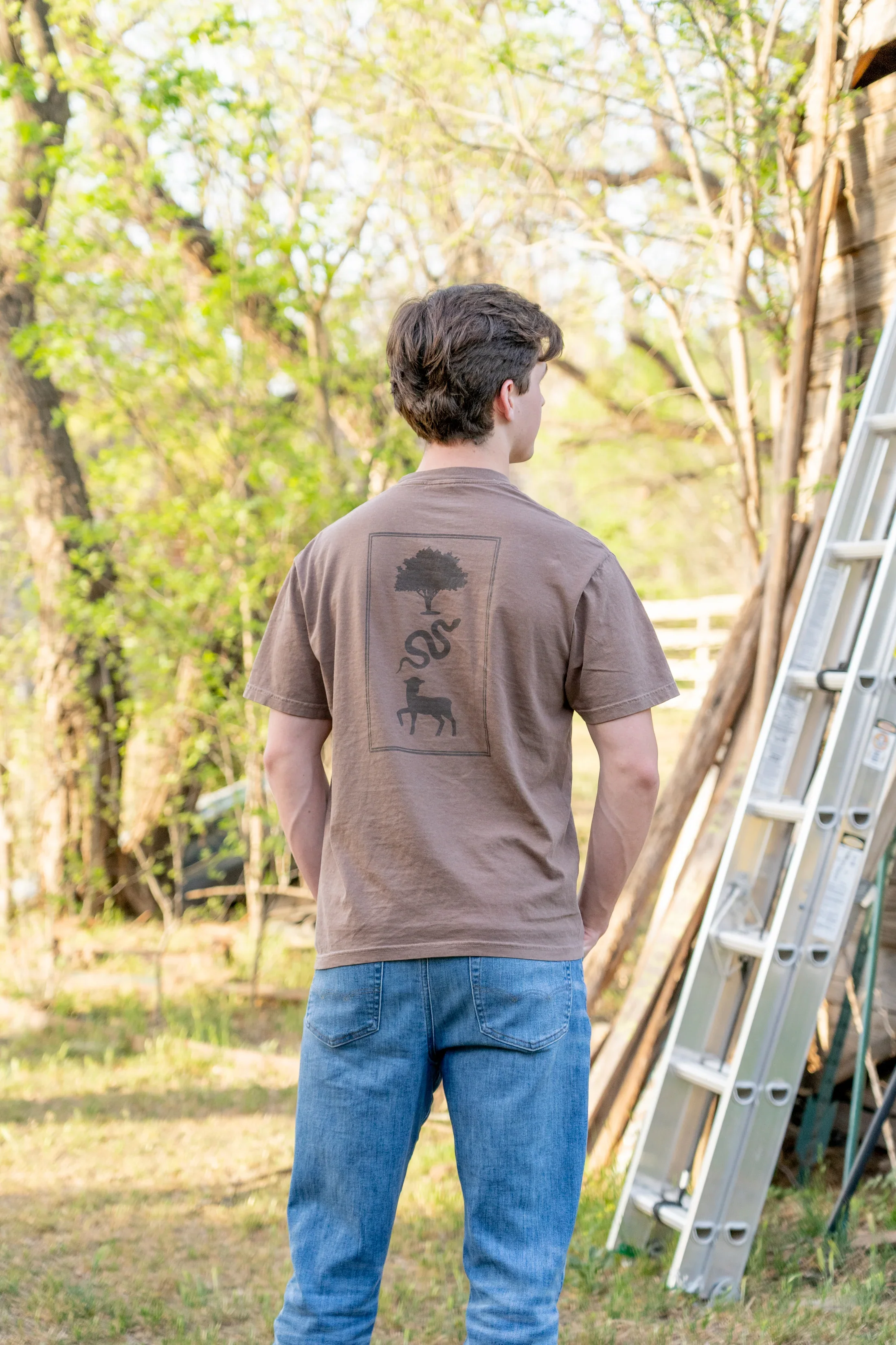 Cast & Feed merch by Mysterian.Design