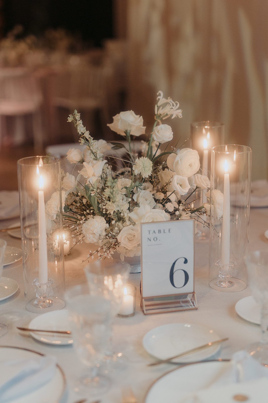 wedding-allwhite-tabledetails-centrepiece.jpg