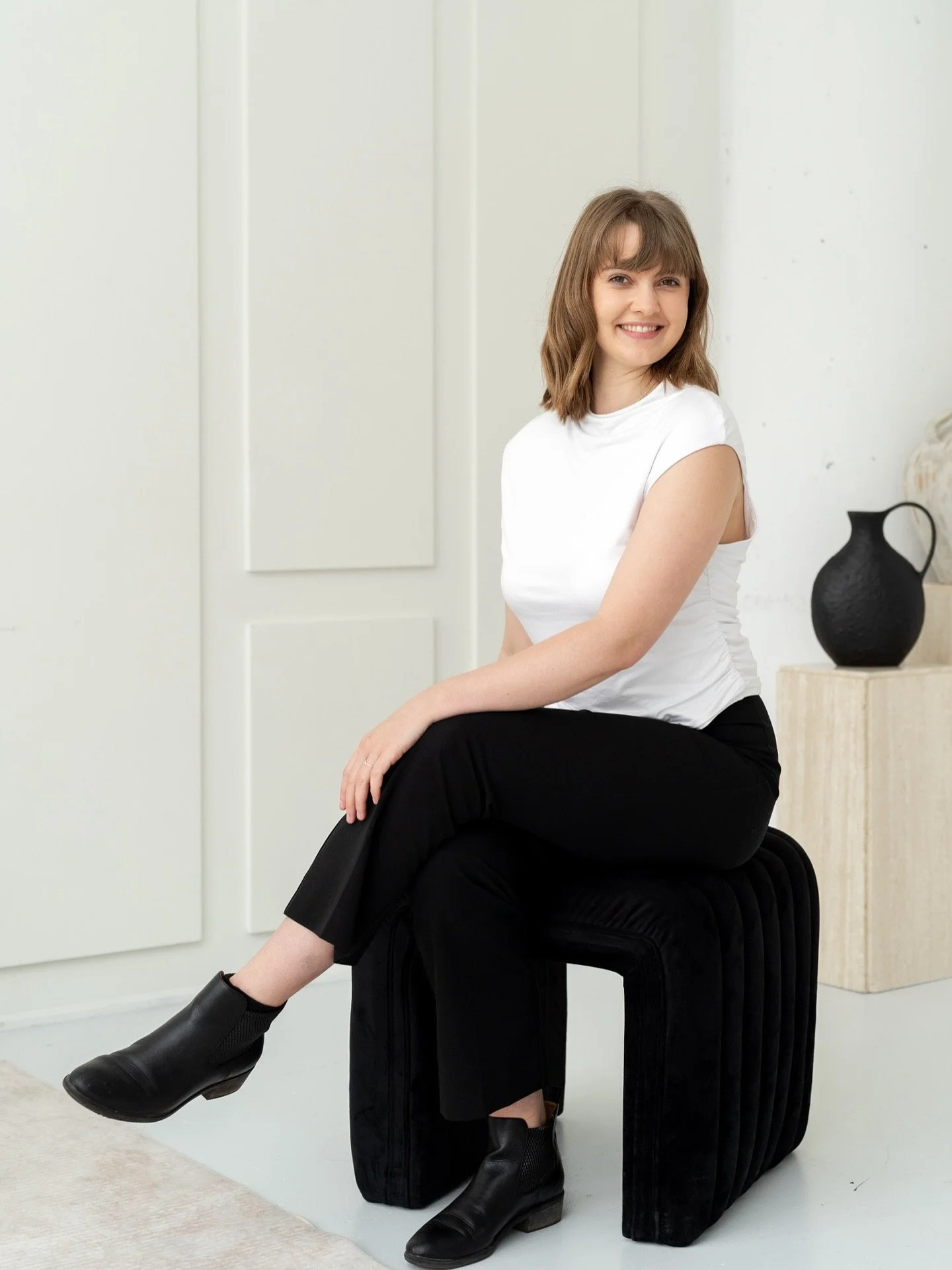 The faces behind Claudia and Co: Get to know the team

Madelyn Wiedrick | 𝑀𝑎𝑟𝑘𝑒𝑡𝑖𝑛𝑔 𝐿𝑒𝑎𝑑 

As an Aquarius 9w1, I naturally gravitate toward harmony and thoughtful communication.

My love for weddings started young. Long before this becam