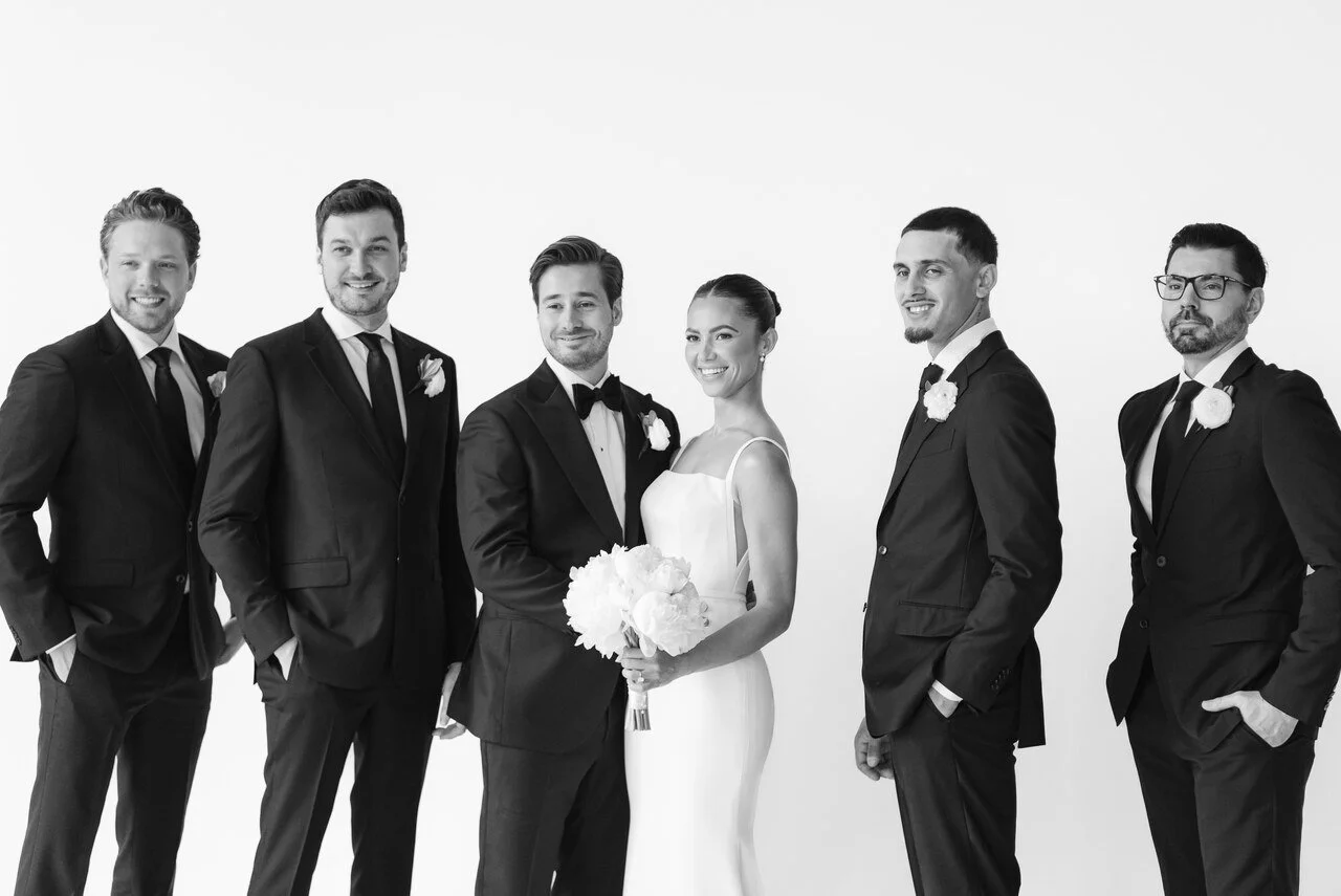 Your Wedding Is One Month Away: Here’s What You Absolutely Must Do