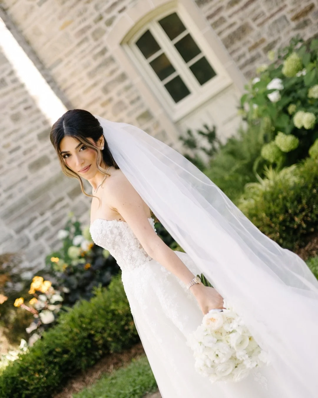 Set in Eaton Hall, Yalda &amp; Nick&rsquo;s wedding was a blend of love and modern romance that the Claudia and Co team was grateful to be a part of. 

&ldquo;They made the entire process feel seamless and stress-free. Every detail was handled with s