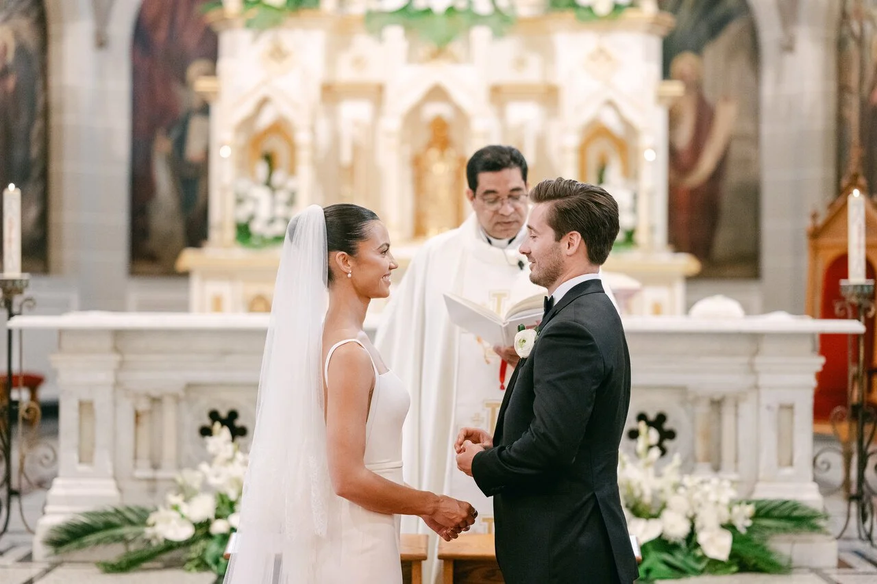 How to Plan a Destination Wedding Weekend Guests Will Actually Enjoy | Destination Wedding Planner Tips