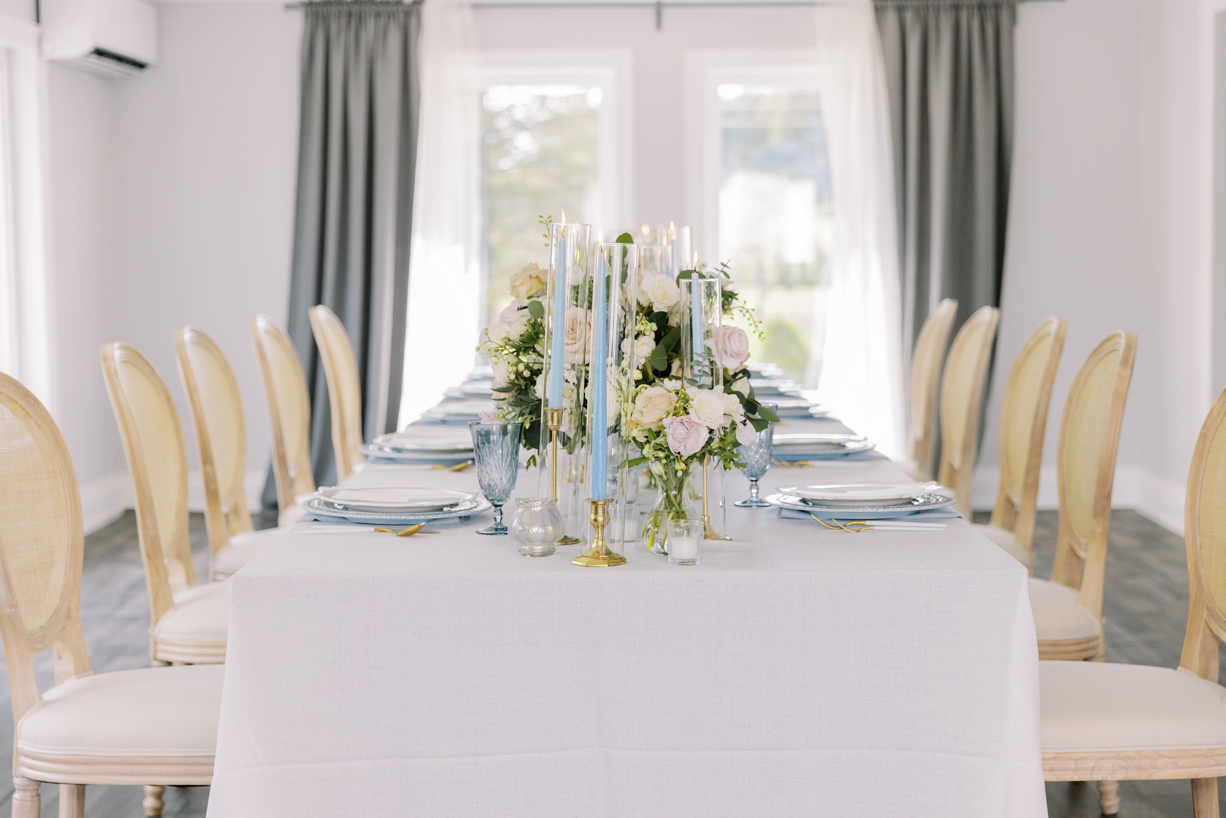 61a9318cd0af3ec5244c9486_PaulaViscoPhotography_RaziEstateWedding-Toronto-Luxury-Planner-ClaudiaAndCo6.jpeg