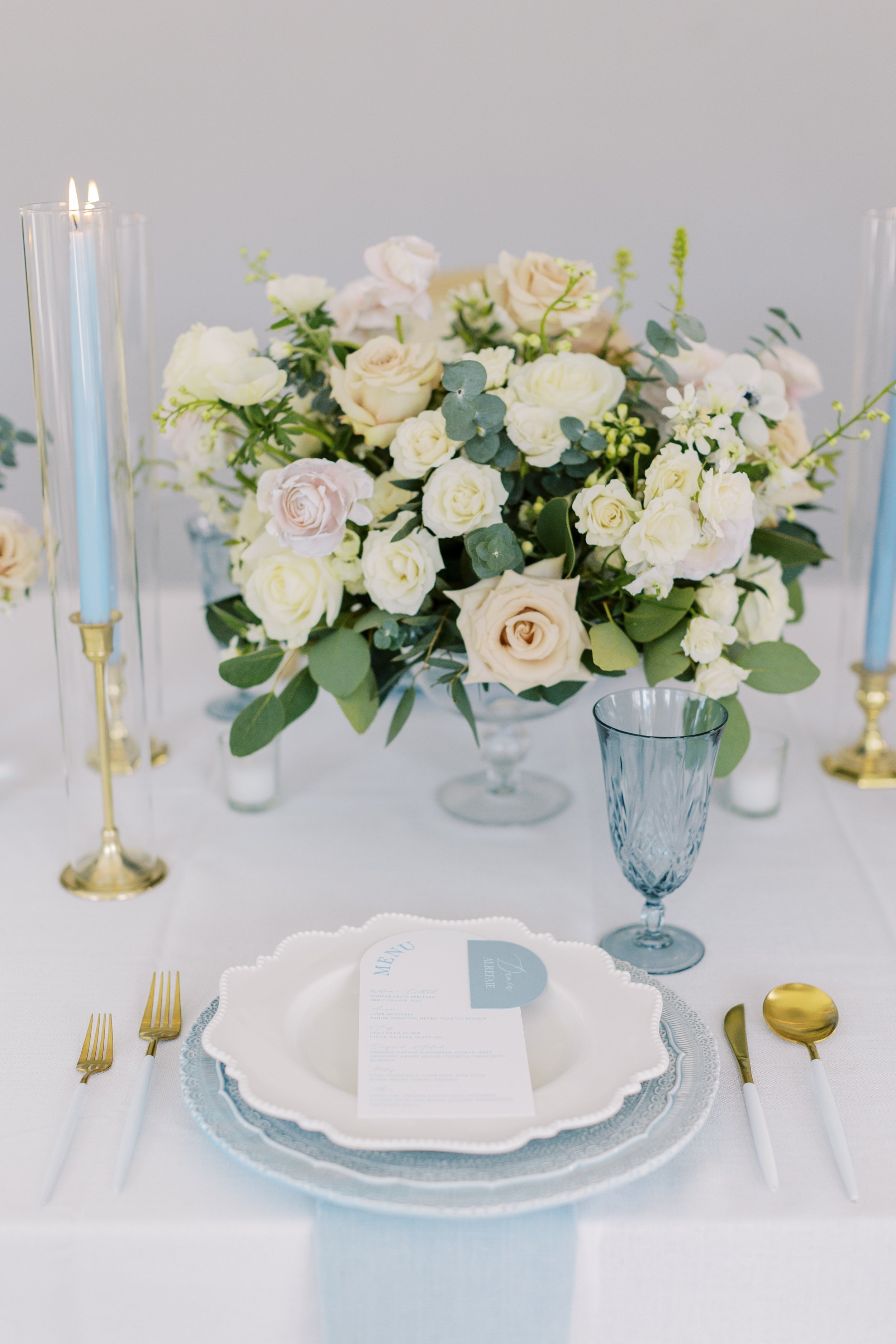 wedding table dinner photography detail design coordination planning reception centrepiece