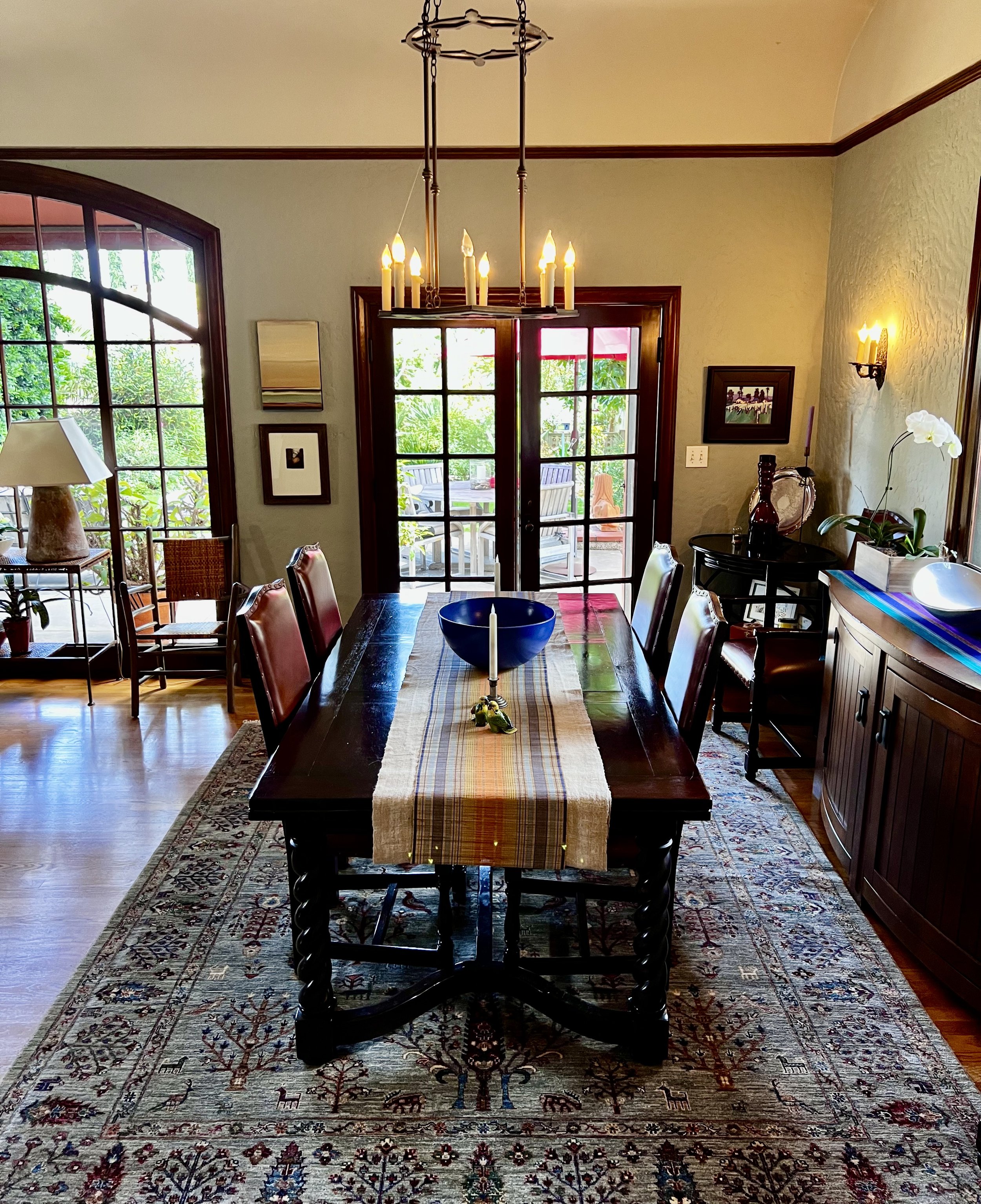 Dining and outdoor entrance from kitchen