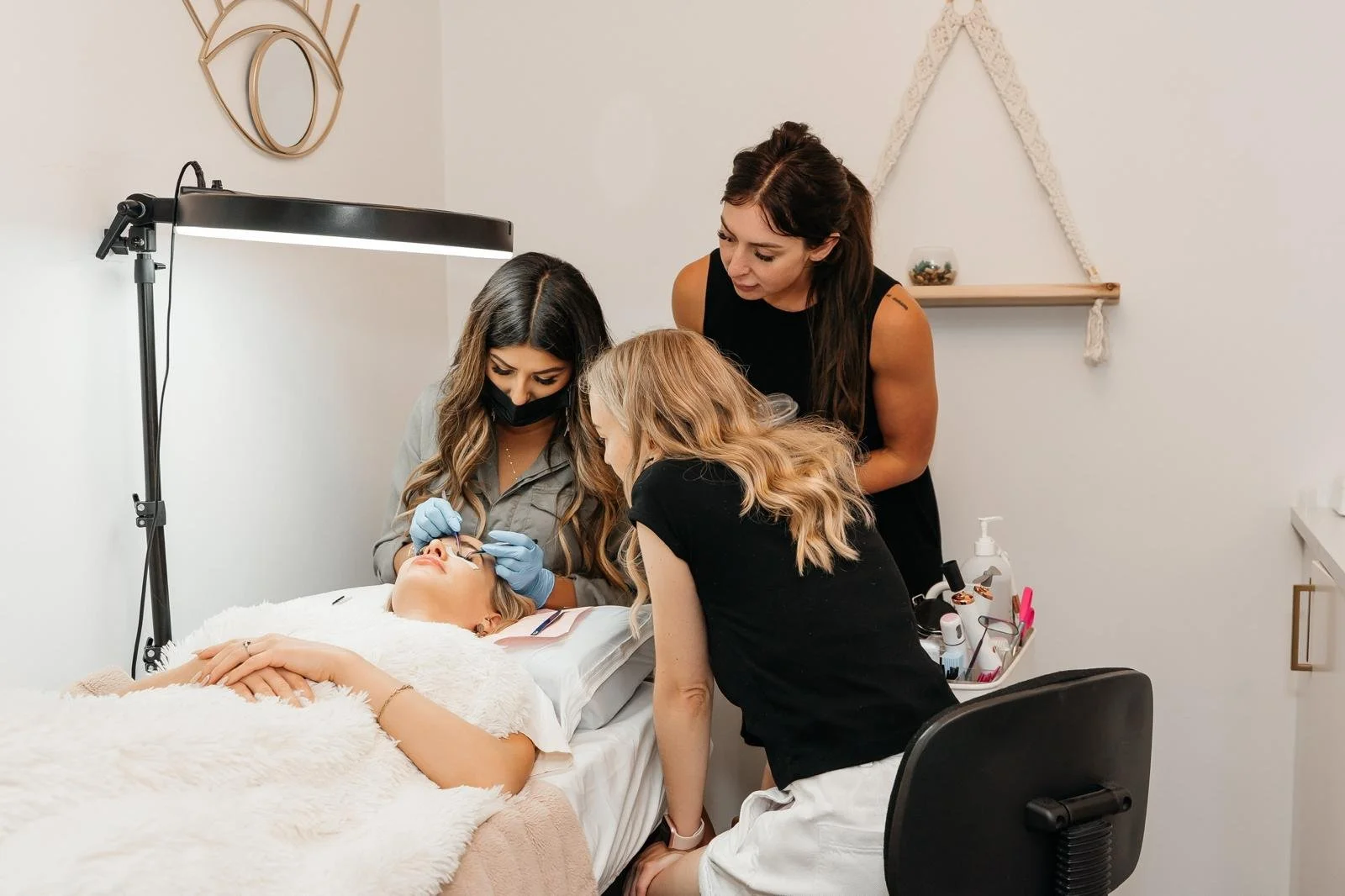 What To Expect From Our Lash Training Course