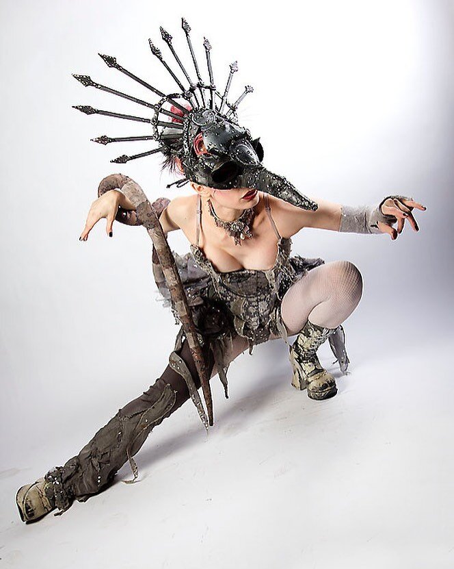 This getup, the almighty rat costume, involved every technique that I use in all my crazy visual art pieces, from paint and sewing to heat guns and blow torches and beyond. Come to think of it, most of the art I make I would certainly wear (and will 